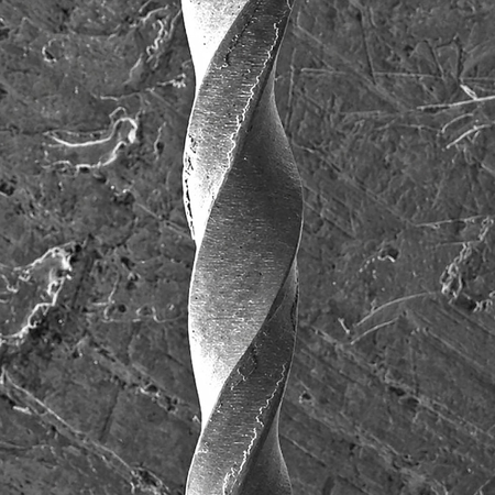 Influence of the drive type on the surface integrity of rotary nickel-titanium instruments after repeated use and sterilization: a scanning electron microscopy evaluation